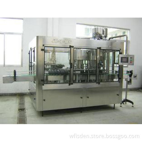 4500 bottles/hour Carbonated Drink Filling Machine For 500m